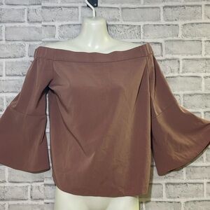 Dynamite Off Shoulder Blouse with flare sleeves size, small (Mauve Colour)